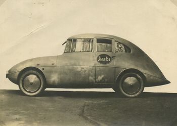 Der Audi Typ K Stromlinie wies schon 1923 eine komplette Aluminiumkarosserie auf. Foto: Auto-Medienportal.Net/Audi