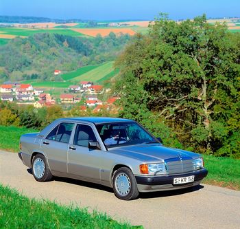 Mercedes-Benz 190 (1982–1993). Foto: Auto-Medienportal.Net/Daimler