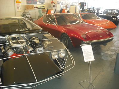 Prototypen aus den späten 60ern / frühen 70ern: Unterbau des angedachten Diplomat CD Coupés, möglicher Manta-Nachfolger und Genève (v.l.)